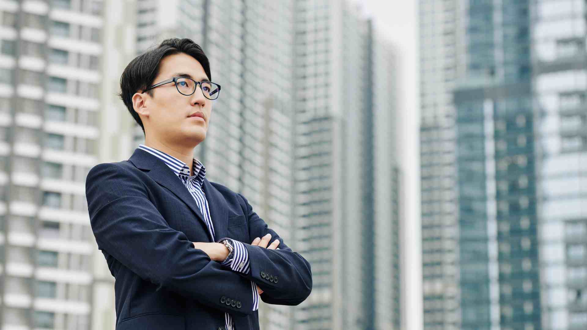 How Can UK Property Investors Reduce Risk